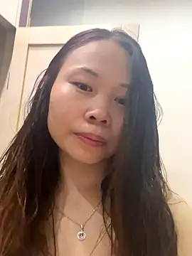 Snapshot of xlj4523 chatting on 09-20-25, 03:28 xlj4523 online show from 09-20-25, 03:28