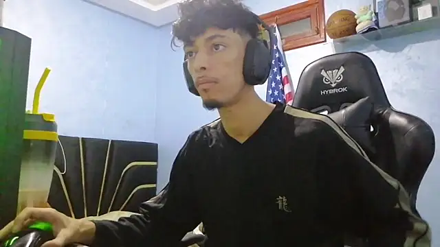 Dark DesireX online show from 10-22-25, 04:39