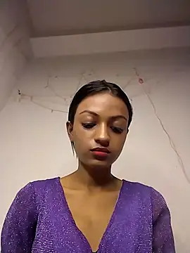 Your-Kitkat online show from 12-13-25, 08:48