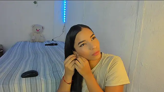 PureFire20 online show from 11-20-25, 03:23