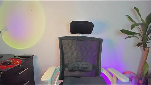 Rosaly Rodman online show from 11-13-25, 07:07