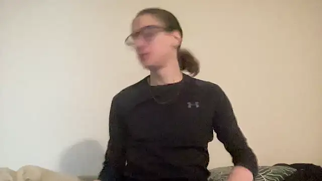 Snapshot of longdickelijah chatting on 11-15-25, 10:41 longdickelijah online show from 11-15-25, 10:41