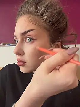 KellyKeler online show from 02-25-26, 11:21