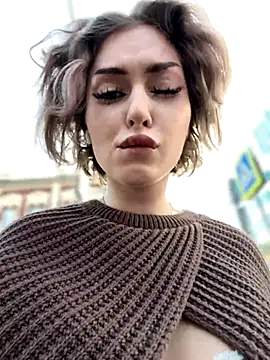 KellyKeler online show from 11-06-25, 01:04