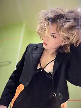 KellyKeler online show from 03-30-26, 10:39