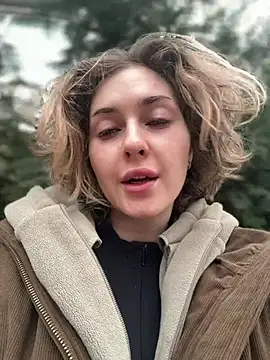 KellyKeler online show from 01-10-26, 10:21