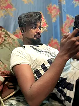 Munny6677 online show from 10-03-25, 07:37