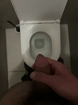 hugehairycock 98 online show from 10-31-25, 06:04