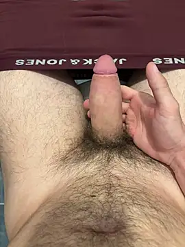 hugehairycock 98 online show from 07-17-26, 05:26