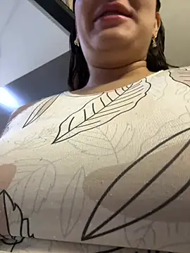 JasmineRhodes online show from 05-30-26, 01:17