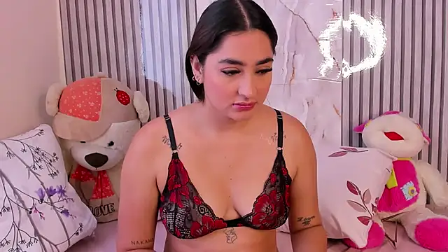Snapshot of JasmineRhodes chatting on 09-20-25, 04:45 JasmineRhodes online show from 09-20-25, 04:45