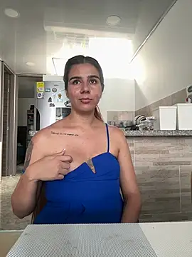 Snapshot of AllieYourGirl chatting on 02-07-26, 07:33 AllieYourGirl online show from 02-07-26, 07:33