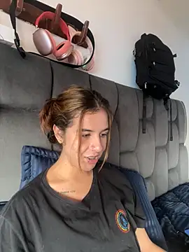 Snapshot of AllieYourGirl chatting on 11-13-25, 03:16 AllieYourGirl online show from 11-13-25, 03:16