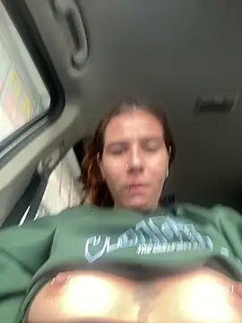 Snapshot of AllieYourGirl chatting on 10-29-25, 05:01 AllieYourGirl online show from 10-29-25, 05:01