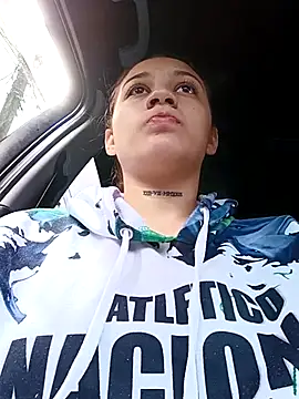Snapshot of Arii_collins1 chatting on 10-18-25, 12:40 Arii collins1 online show from 10-18-25, 12:40