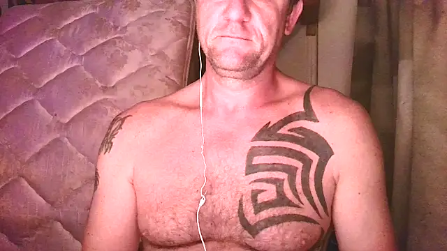Snapshot of Yournaughty chatting on 07-16-26, 05:04 Yournaughty online show from 07-16-26, 05:04