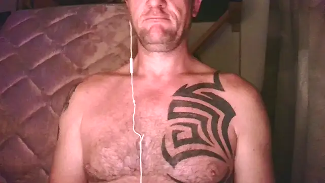 Snapshot of Yournaughty chatting on 07-17-26, 05:15 Yournaughty online show from 07-17-26, 05:15