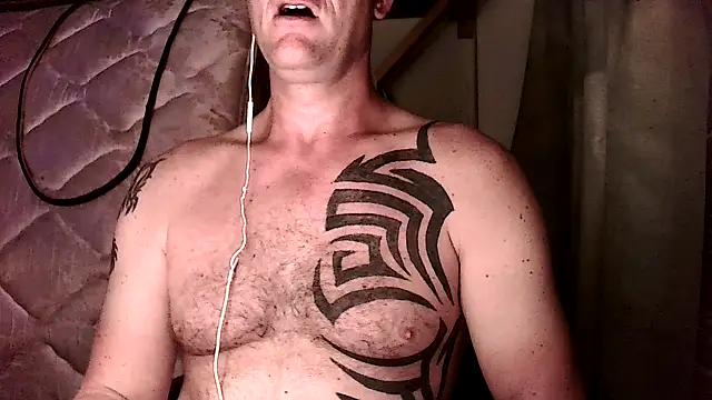 Snapshot of Yournaughty chatting on 06-02-26, 05:29 Yournaughty online show from 06-02-26, 05:29