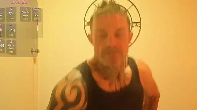 Snapshot of AWOL101 chatting on 03-03-26, 08:54 AWOL101 online show from 03-03-26, 08:54