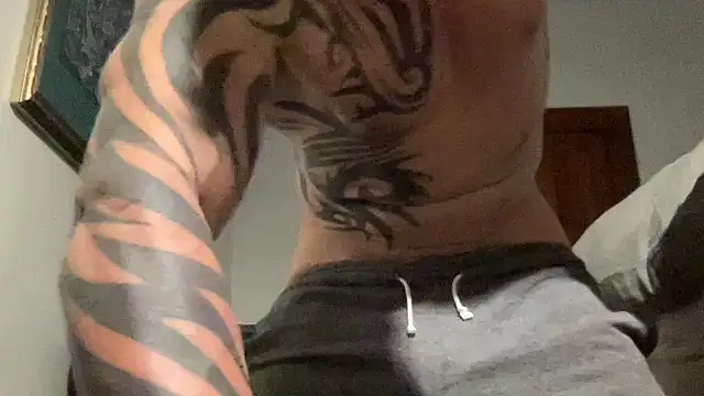 Snapshot of AWOL101 chatting on 02-13-26, 02:33 AWOL101 online show from 02-13-26, 02:33