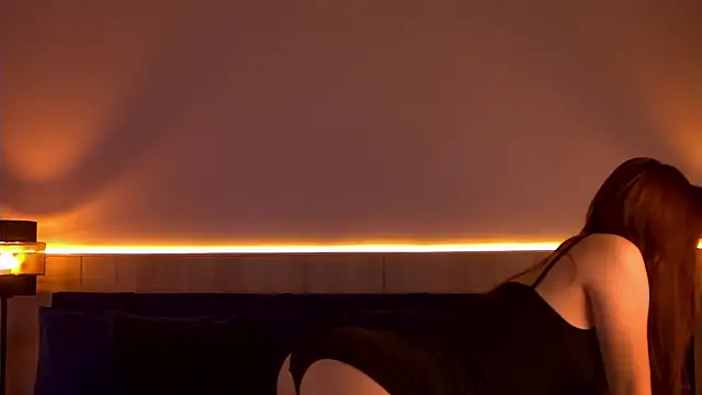 Nora  Ray online show from 10-11-25, 06:42