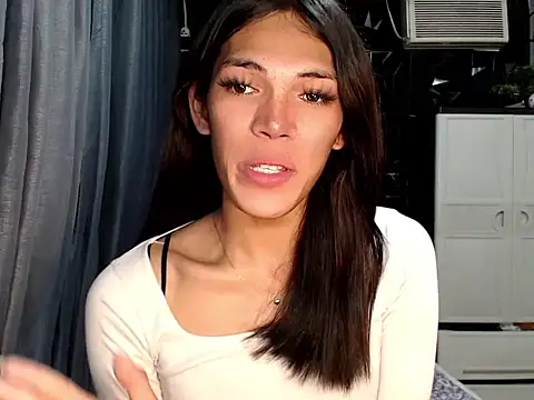 ladyhotcuming online show from 06-01-26, 06:40