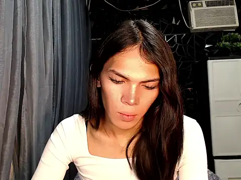 ladyhotcuming online show from 06-09-26, 07:26