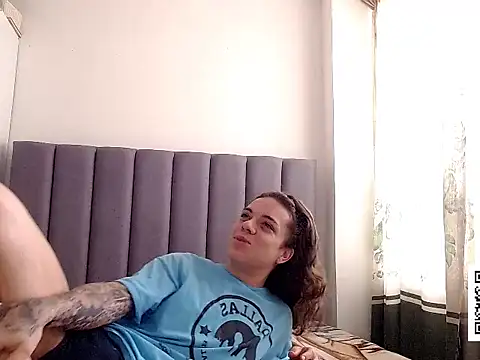 saara johnson496 online show from 01-13-26, 02:32