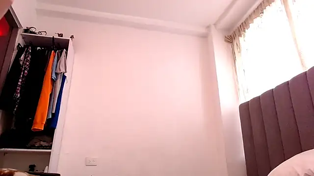 saara johnson496 online show from 06-30-26, 11:54