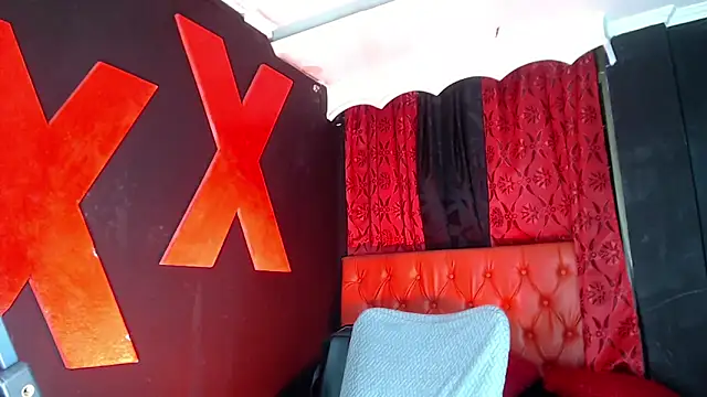 abrilbigcock online show from 06-13-26, 11:45