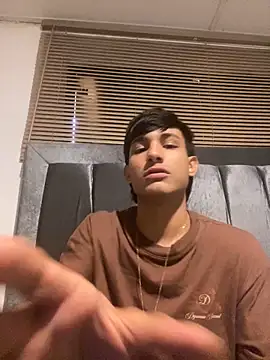 cody fox10 online show from 09-25-25, 07:09