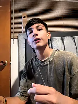 cody fox10 online show from 10-07-25, 07:15