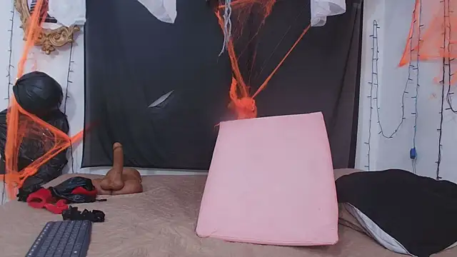 rubihops online show from 10-31-25, 11:51