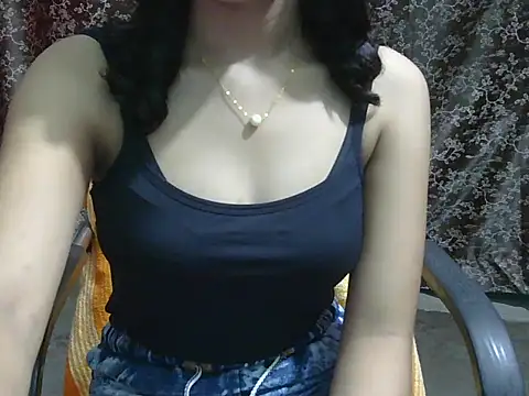 Snapshot of lovely_soniya chatting on 07-05-26, 07:37 lovely soniya online show from 07-05-26, 07:37