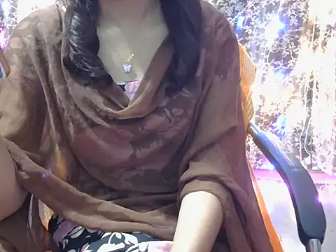 lovely soniya online show from 11-30-25, 06:03