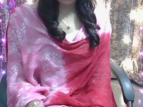 lovely soniya online show from 12-18-25, 05:45