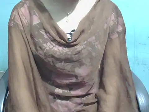 Snapshot of lovely_soniya chatting on 09-22-25, 05:46 lovely soniya online show from 09-22-25, 05:46