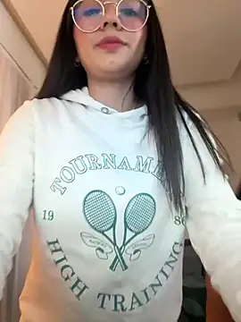 Michelle Zoe online show from 11-30-25, 04:57