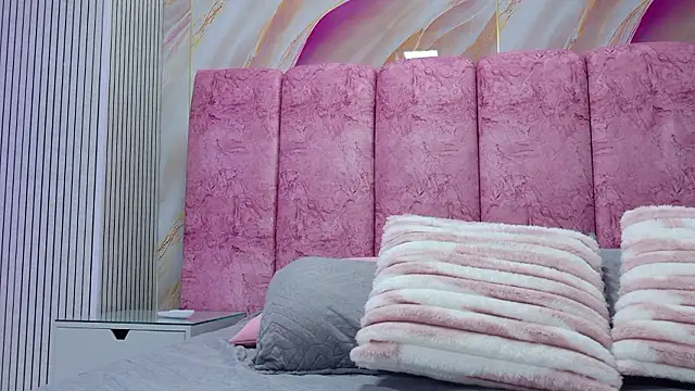 emmacurvy online show from 03-10-26, 03:10