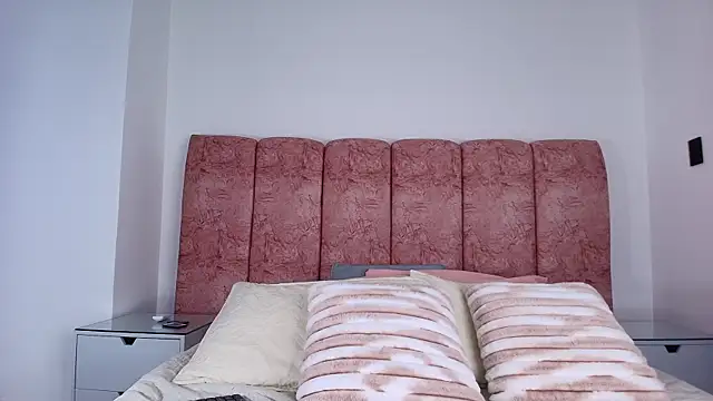 emmacurvy online show from 11-21-25, 03:05