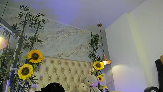 LittleeJaz online show from 07-04-26, 04:08