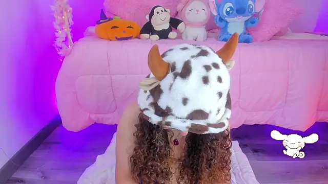 hannacutegod online show from 11-30-25, 05:30