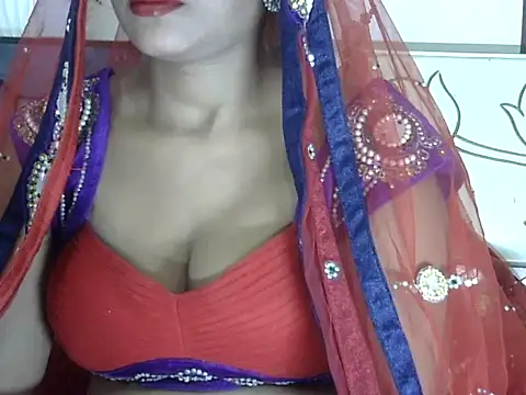 hotee bhabi online show from 11-20-25, 07:09