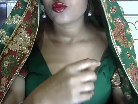 hotee bhabi online show from 10-28-25, 07:29