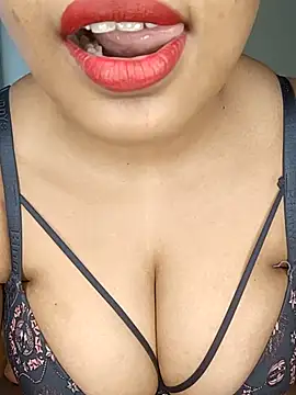 sex-withcouple online show from 03-26-26, 03:16