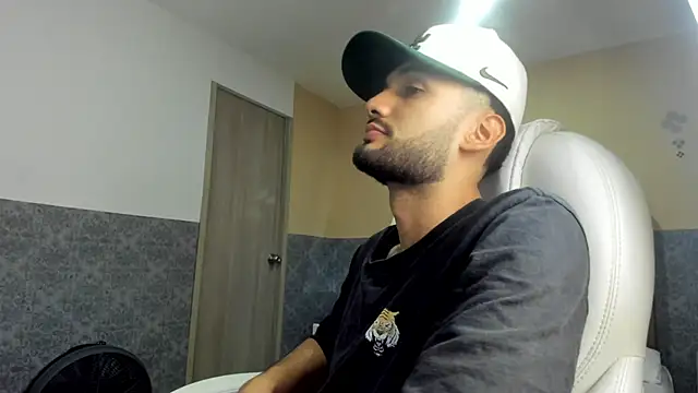 Ryan Jackson  online show from 09-23-25, 12:06