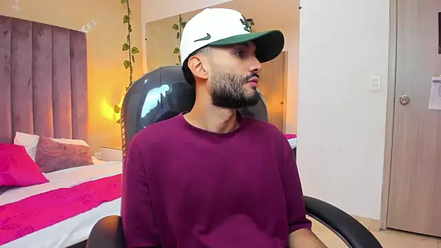 Ryan Jackson  online show from 11-30-25, 05:08