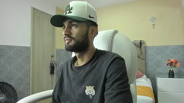 Ryan Jackson  online show from 10-04-25, 12:01