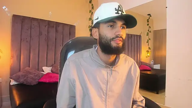 Ryan Jackson  online show from 11-17-25, 04:05