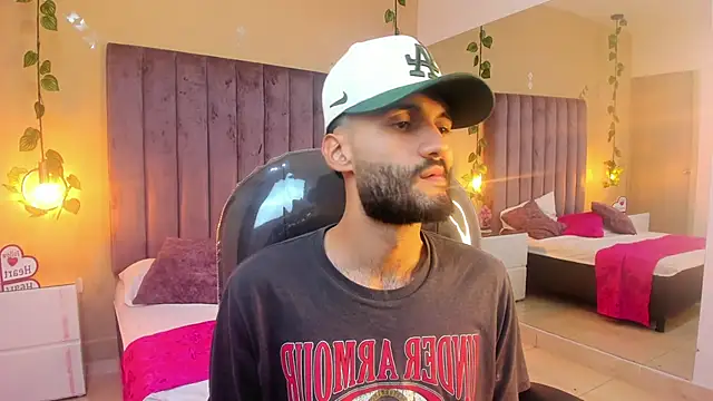 Ryan Jackson  online show from 11-29-25, 03:50